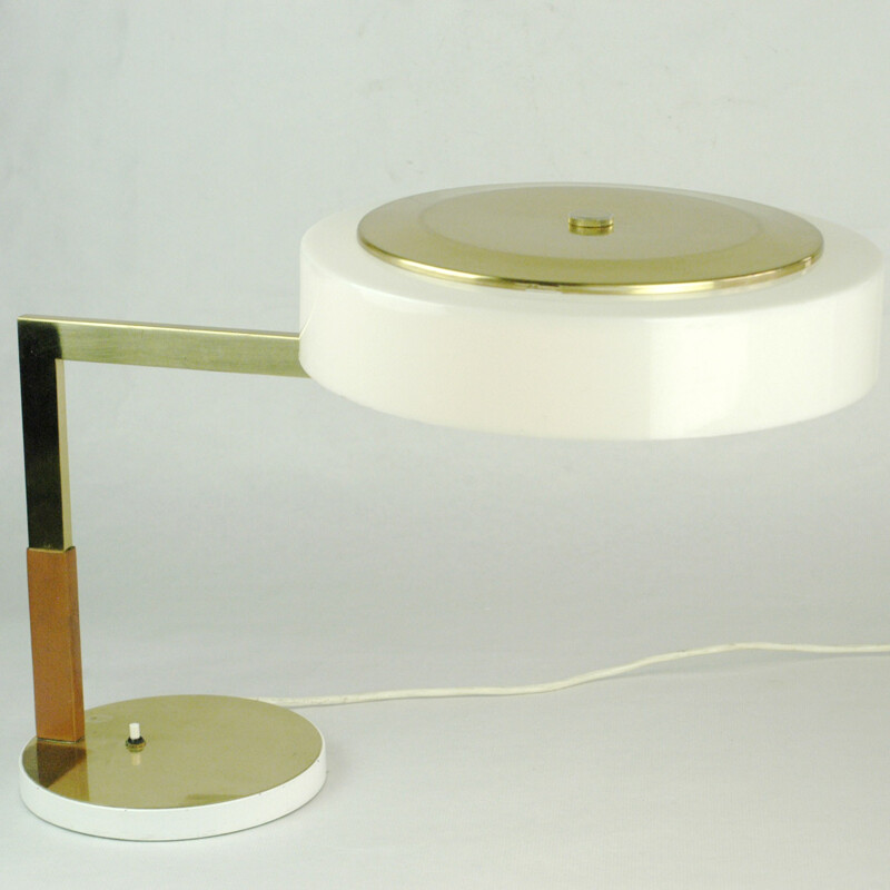 Lampada da tavolo austriaca in ottone e acrilico, J. T KALMAR - 1960