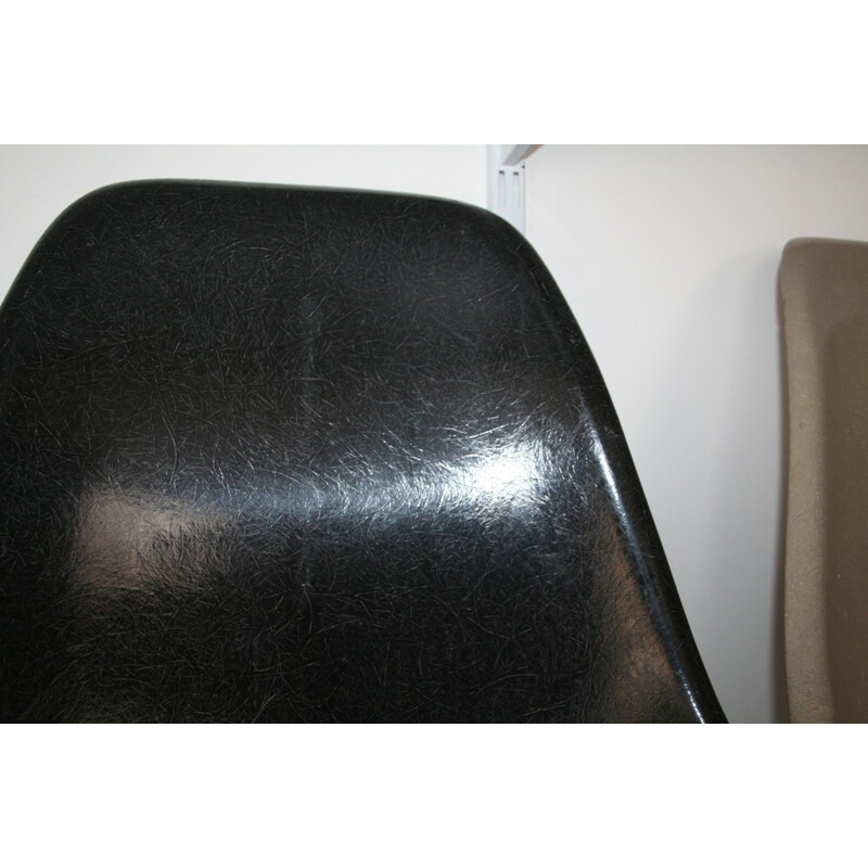 DSW chair black, EAMES Herman Miller edition - 60