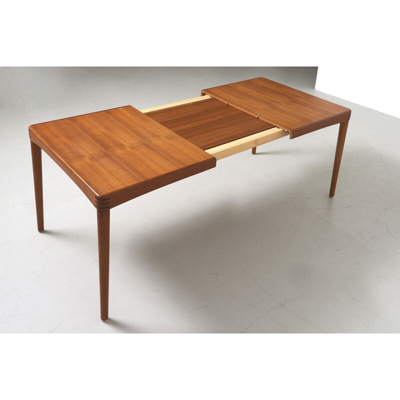 Vintage Dining Table in Teak by H.W. Klein for Bramin Denmark 1950s