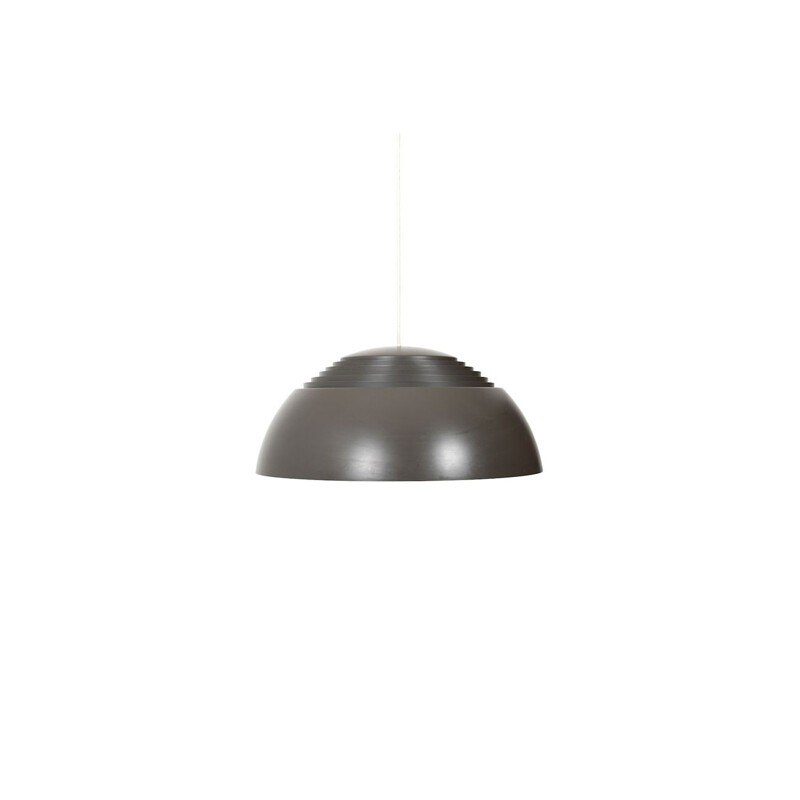 Suspension vintage AJ gris foncé par Arne Jacobsen 1960