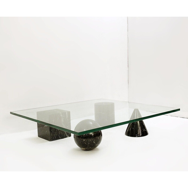Table basse vintage Massimo et Lella Vignelli en marbre noir et verre