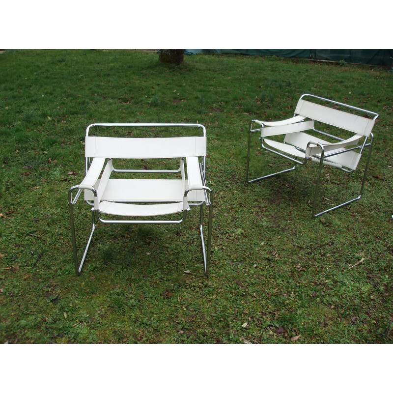 Paire de fauteuils vintage blanc Wassily de M.Breuer
