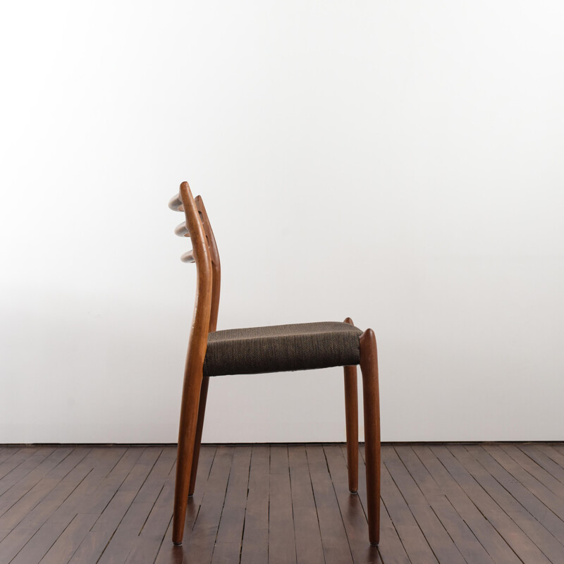 Set di 4 sedie vintage in teak Niels Moller