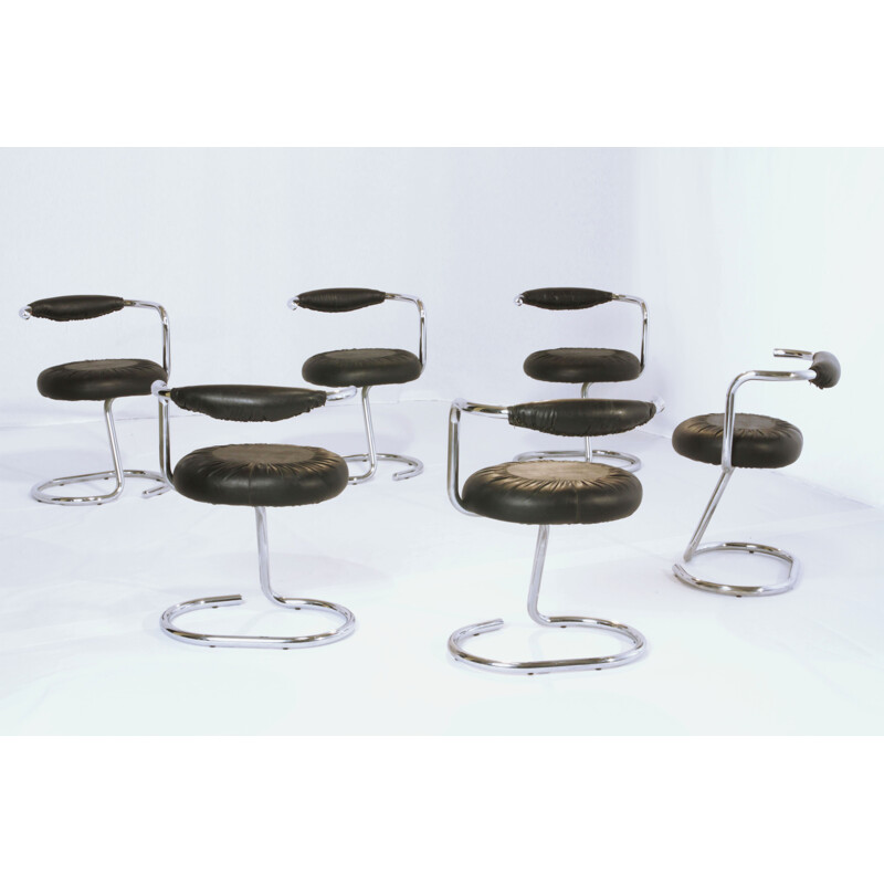 Suite de 6 chaises en métal chromé et similicuir noir, Giotto STOPPINO - 1970