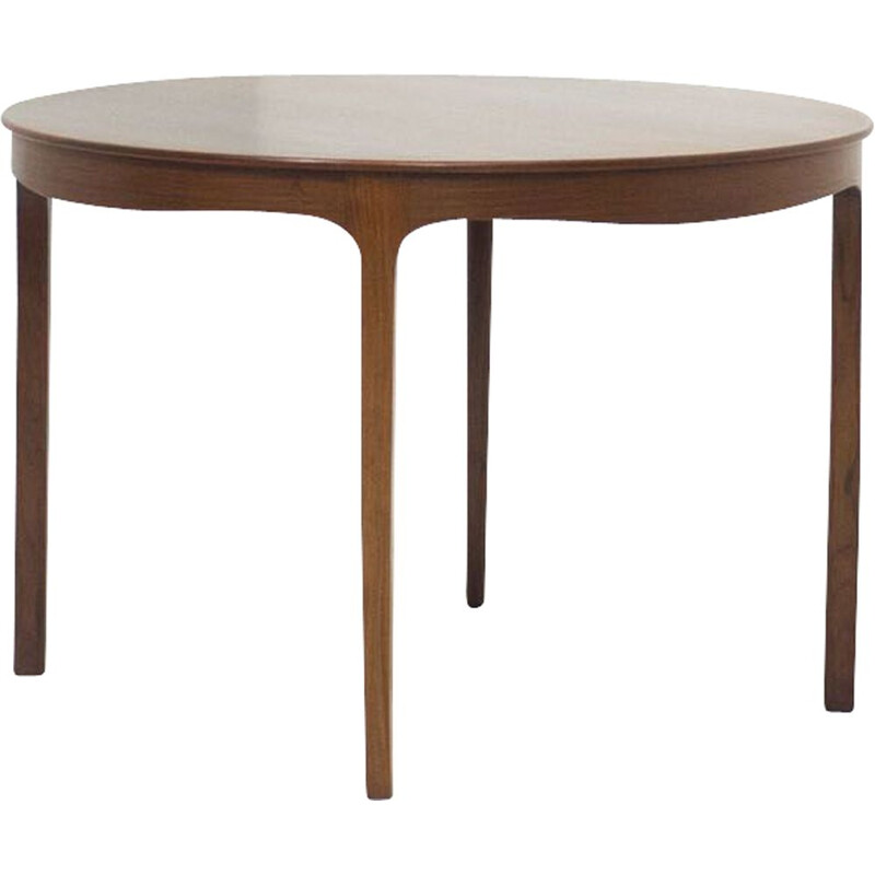 Vintage ViA.J.versen rosewood coffee table by Ole Wanscher