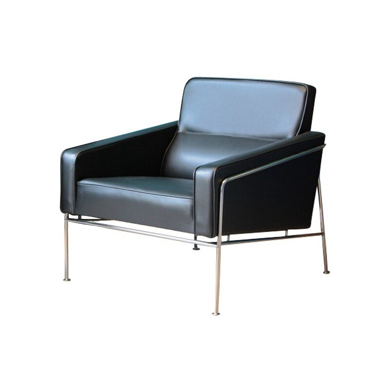 Scandinavian Fritz Hansen armchair in steel and black leather, Arne JACOBSEN - 1960s