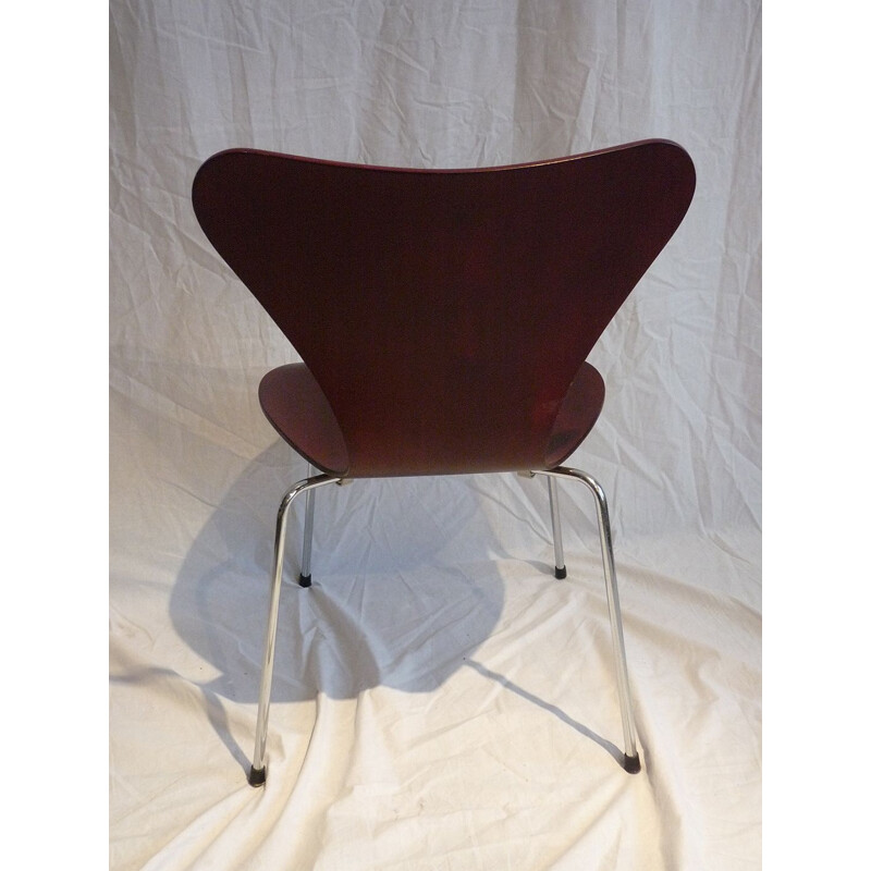 Vintage Arne Jacobsen 3107 Chair in mahogany