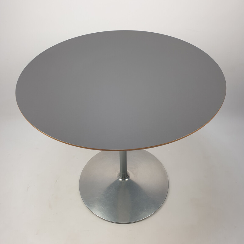 Vintage Round Dining Table by Pierre Paulin for Artifort 1980s