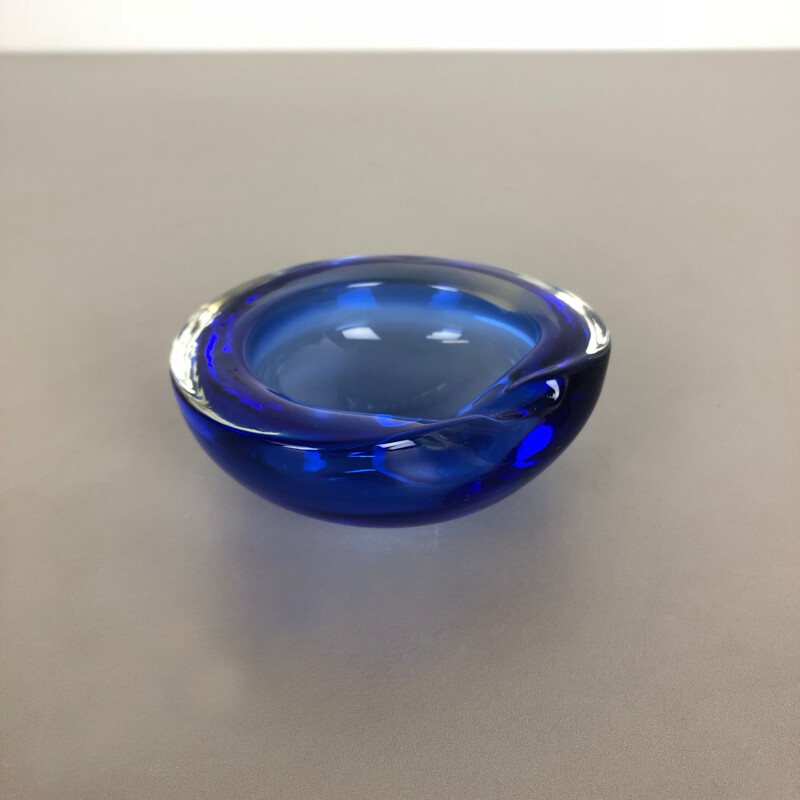 Cendrier vintage coquille en verre bleu de Murano Italie 1970