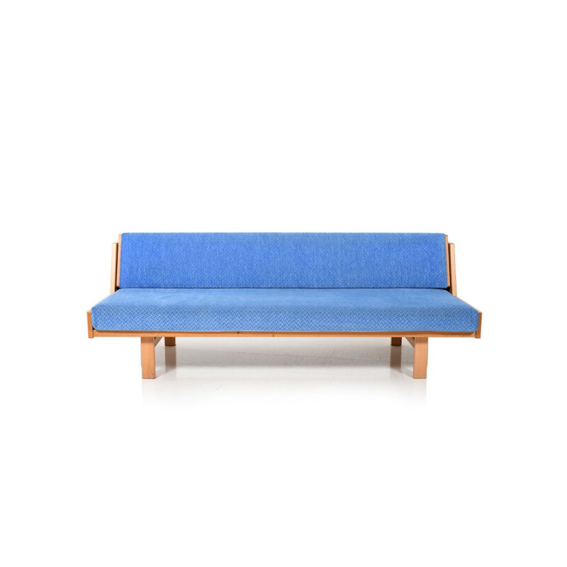 Vintage Daybed by Hans J. Wegner for Getama Denmark 1960s