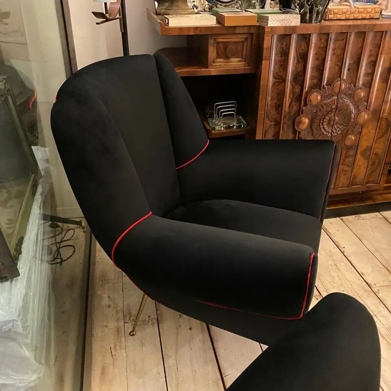 Paar vintage fauteuils van messing en zwart fluweel Italië 1950