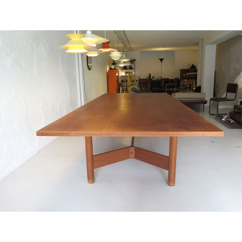 Grande table à manger vintage en merisier et chêne 1970