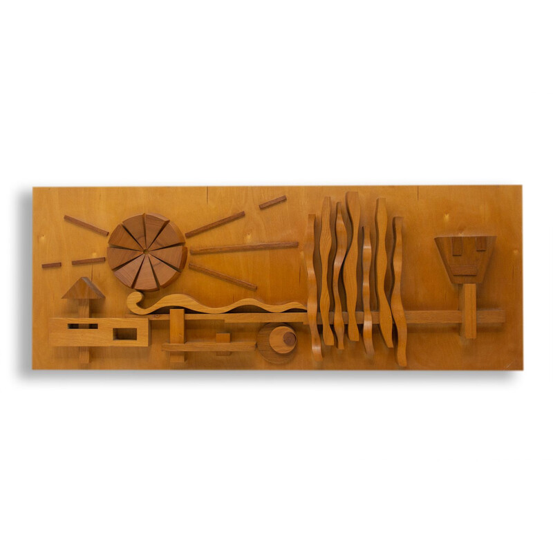 Escultura mural de madera vintage del Bloque Oriental 1970