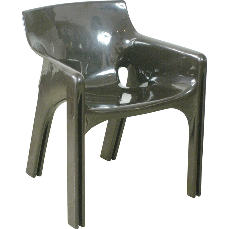 Artemide "Gaudi" chair in dark brown fiberglass, Vico MAGISTRETTI - 1970s