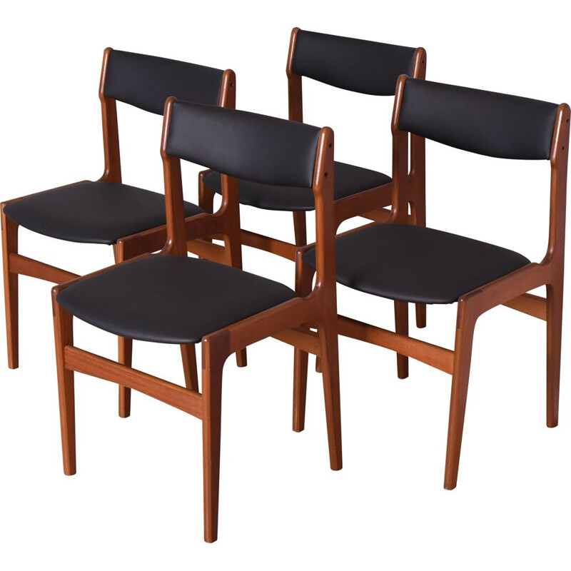 Ensemble de 4 chaises vintage en bois de teck massif par Erik Buch pour O.D. Mobler, Danemark 1960
