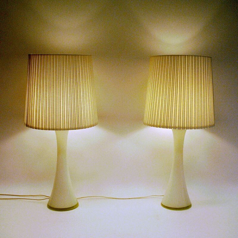 Pair of vintage White Glass tablelamp by Berndt Nordstedt for Bergboms Sweden 1960s