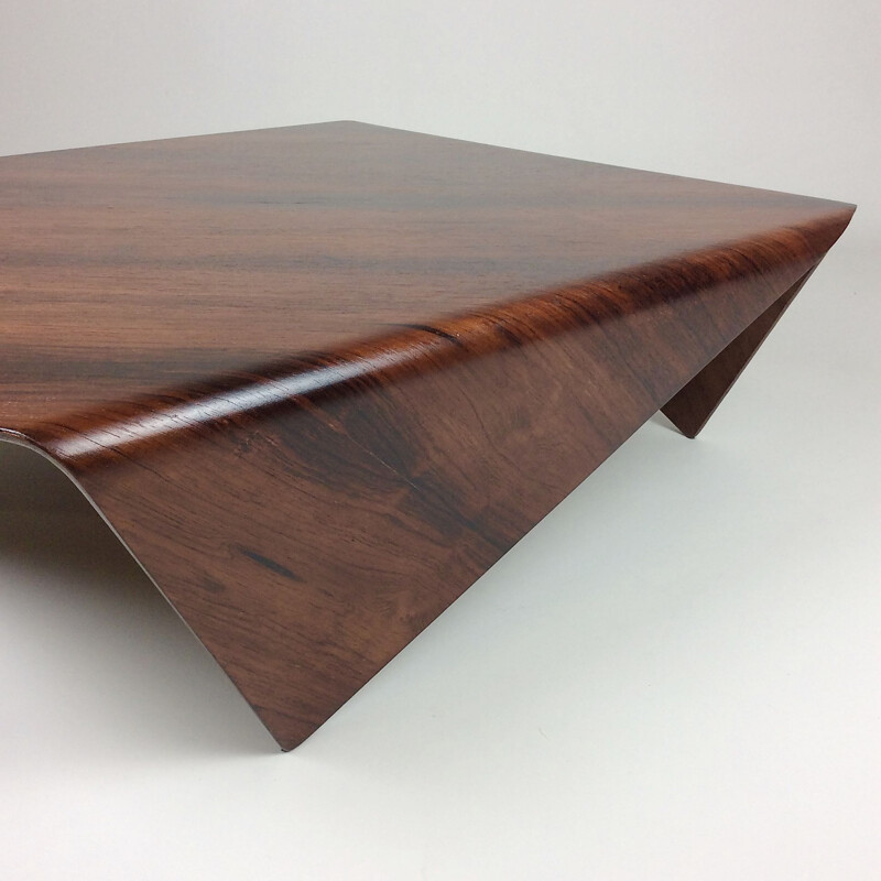 Vintage coffee table in jacaranda rosewood by Jorge Zalszupin, Brazil 1960