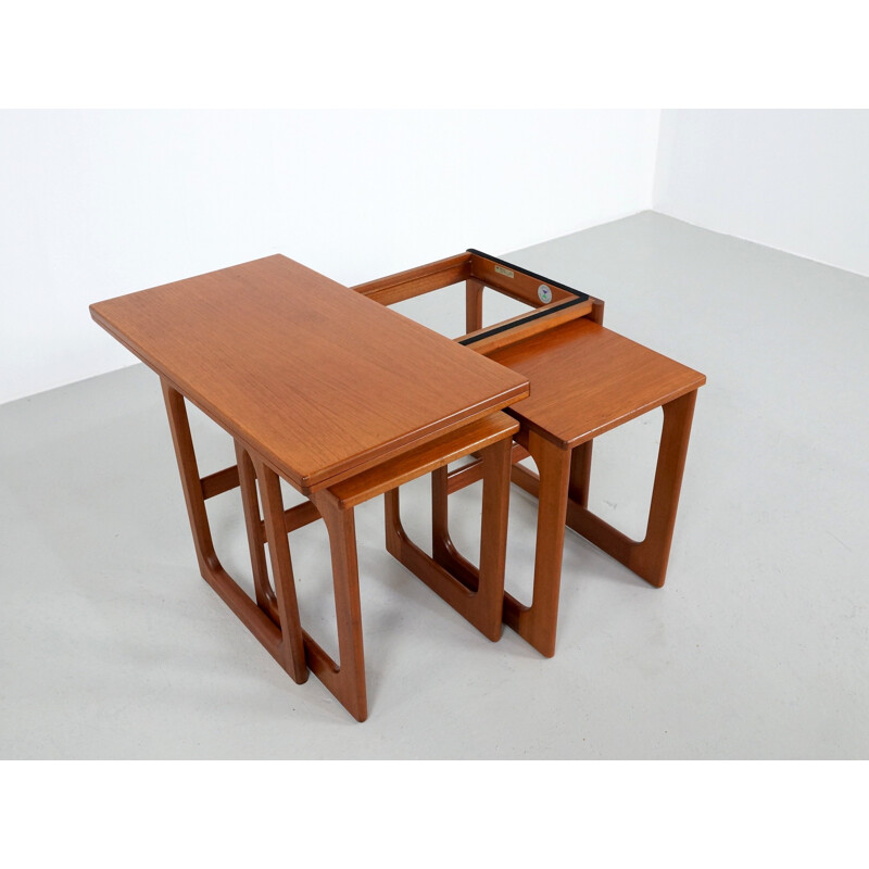 Set of 3 McIntosh nesting tables in teak and brass - 1970s