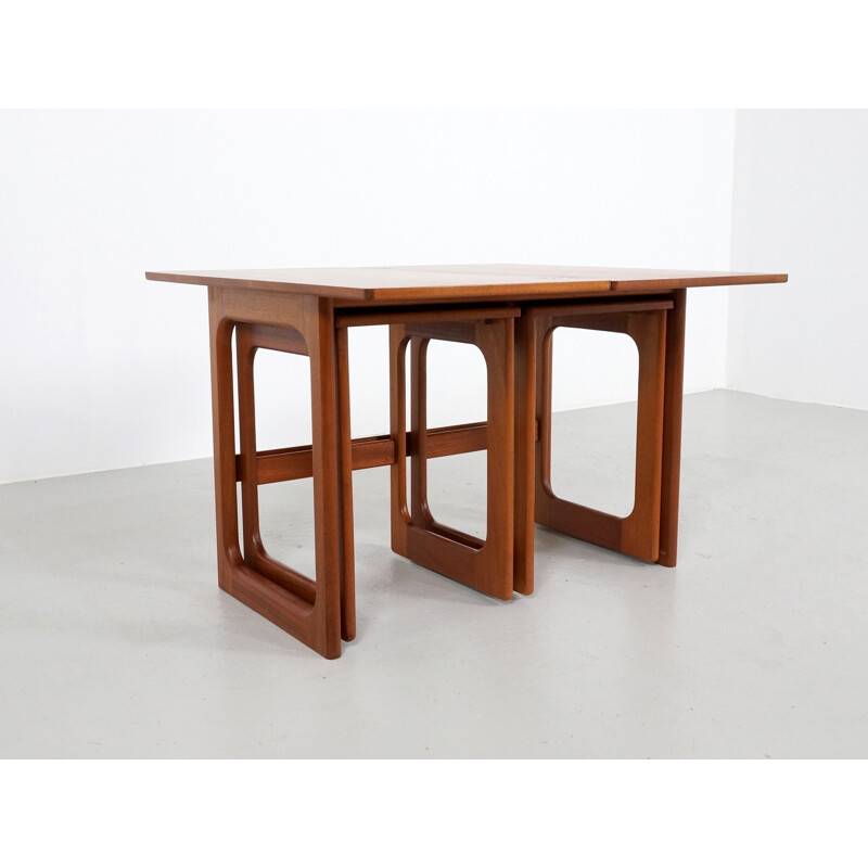 Set of 3 McIntosh nesting tables in teak and brass - 1970s