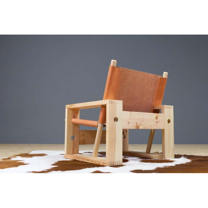 Pair of vintage Ate Van Apeldoorn Lounge Chairs in Pine and Leather 1960s