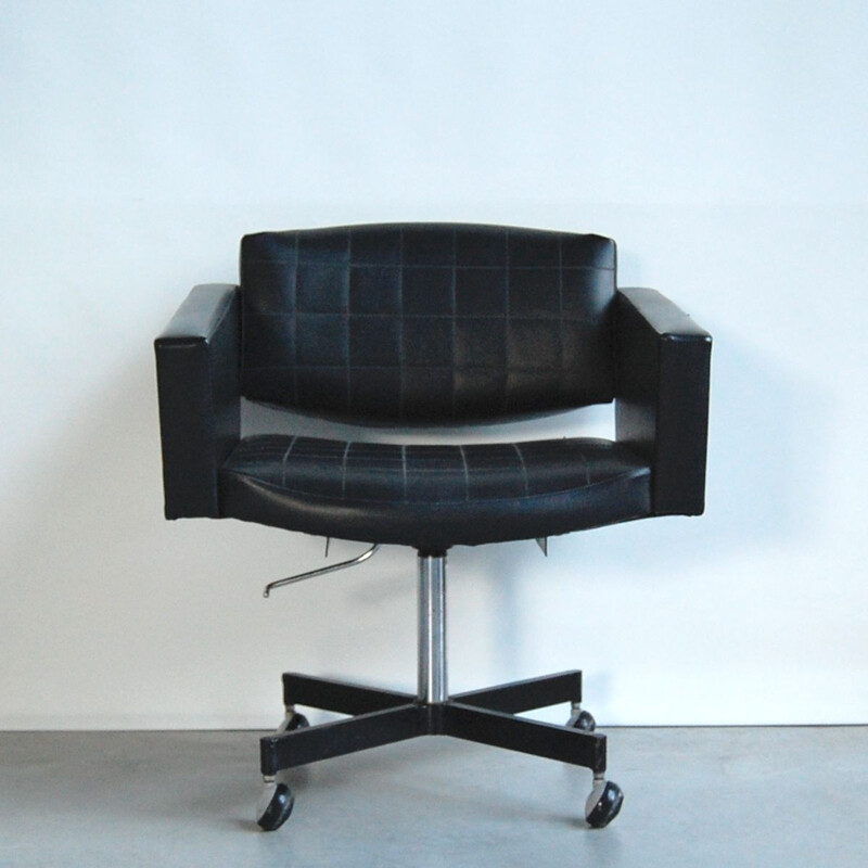 Vintage office armchair Conseil by Pierre Guariche for Meurop 1960s