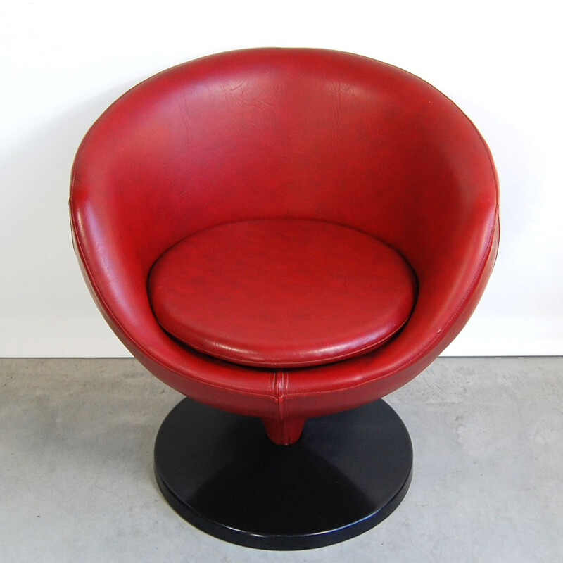 Vintage armchair Luna by Pierre Guariche for Meurop 1960s