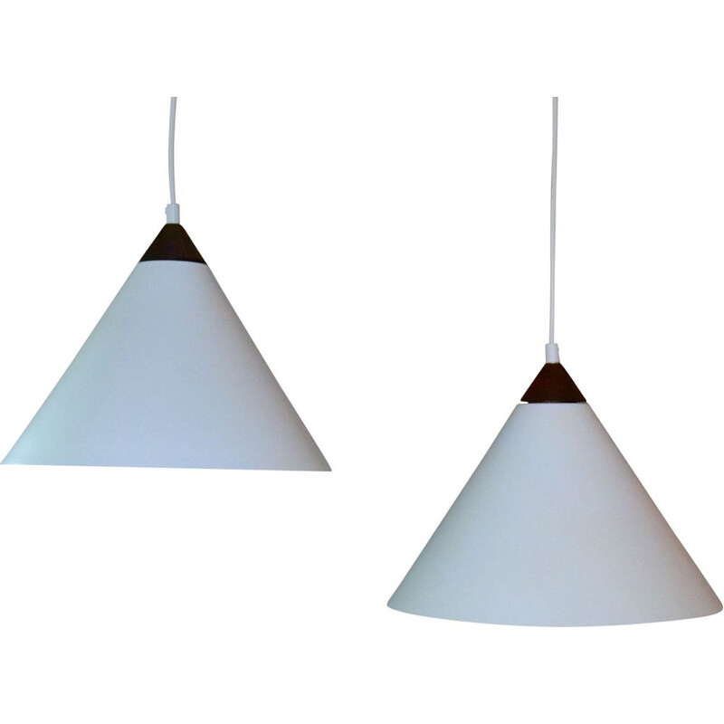 Pair of vintage white lacquered aluminum pendant lamps by Uno and Östen Kristiansson for Luxus, 1965