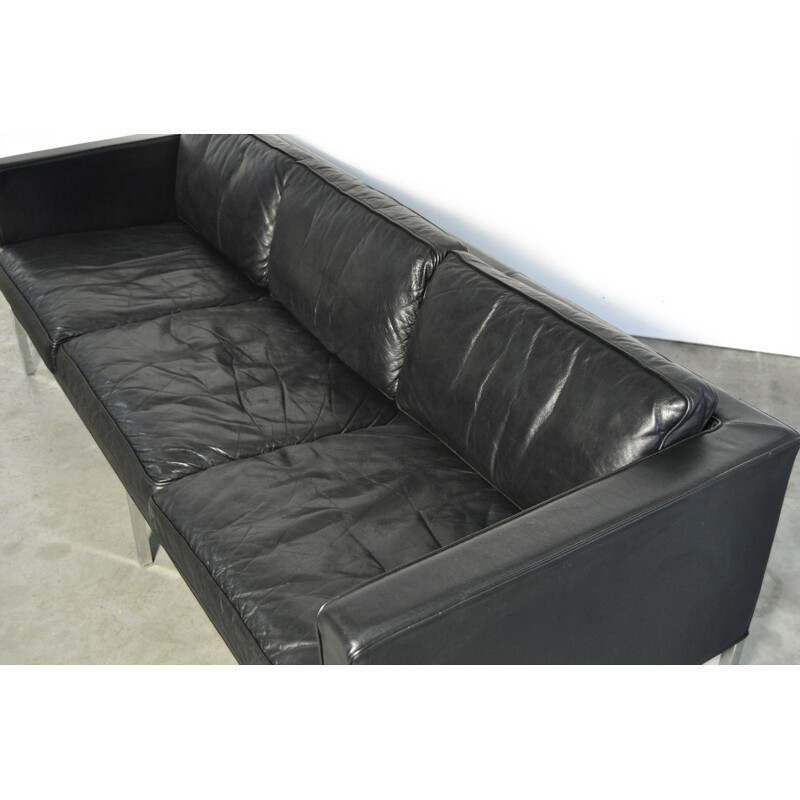Vintage 3-seater leather sofa by Kho Liang Ie for Artifort Netherlands 1980s
