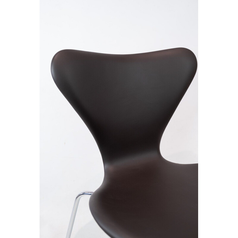 Chaise vintage Seven d'Arne Jacobsen et Fritz Hansen