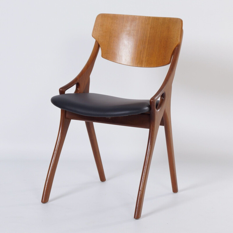 Set of 4 vintage Dining Chairs by Hovmand Olsen for Mogens Kold Denmark 1960s