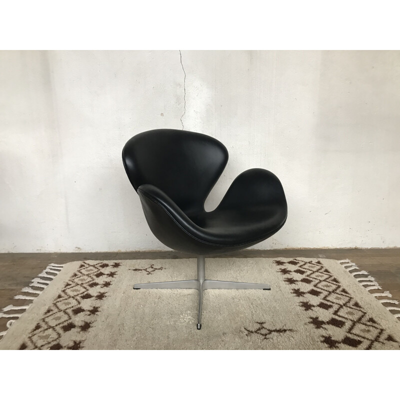 Fauteuil vintage Swan d'Arne Jacobsen pour Fritz Hansen 2002