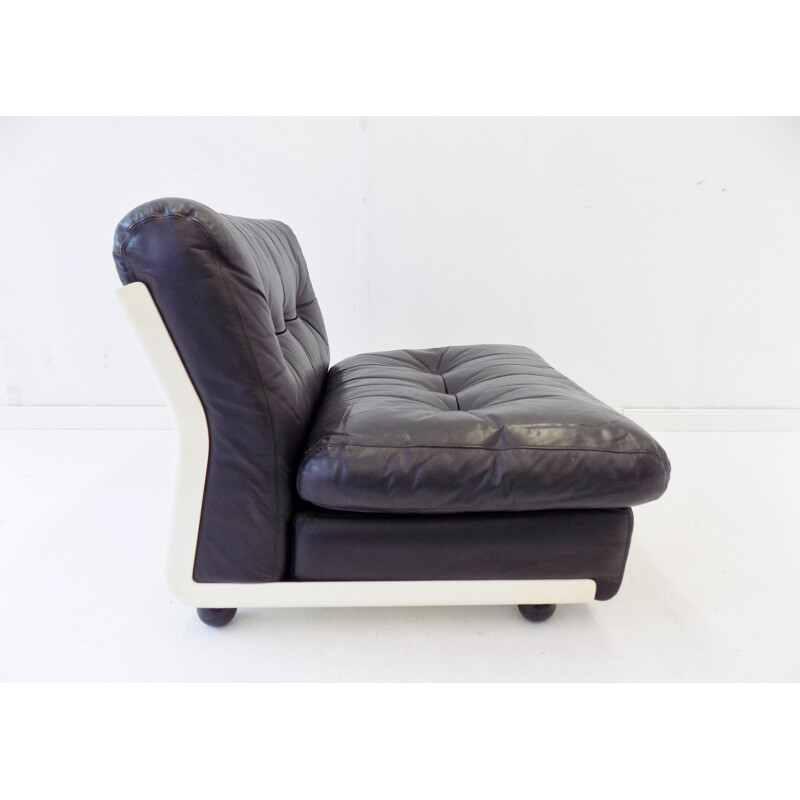 Fauteuil vintage en cuir Amanta noir de Mario Bellini Italie 1963