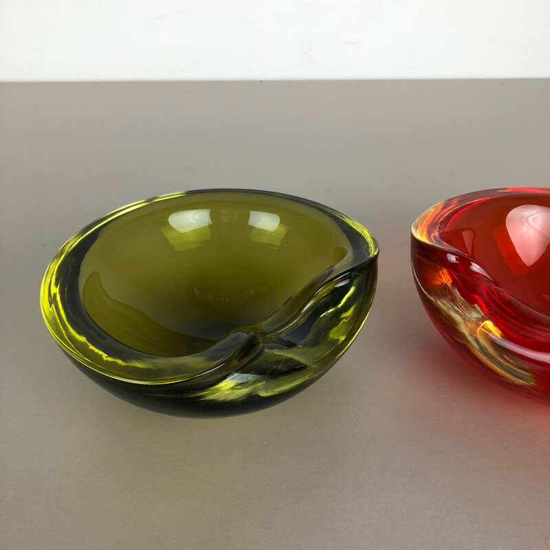 Paar oude murano glazen kommen van Cenedese Vetri, Italië 1960