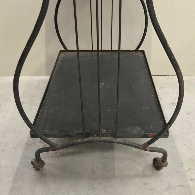 Mesa de carrinho de barras de ferro vintage com harpa