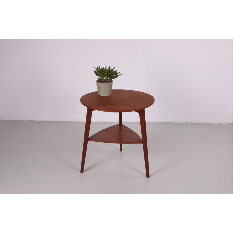 Table basse vintage ronde en bois de teck avec étagère Danemark