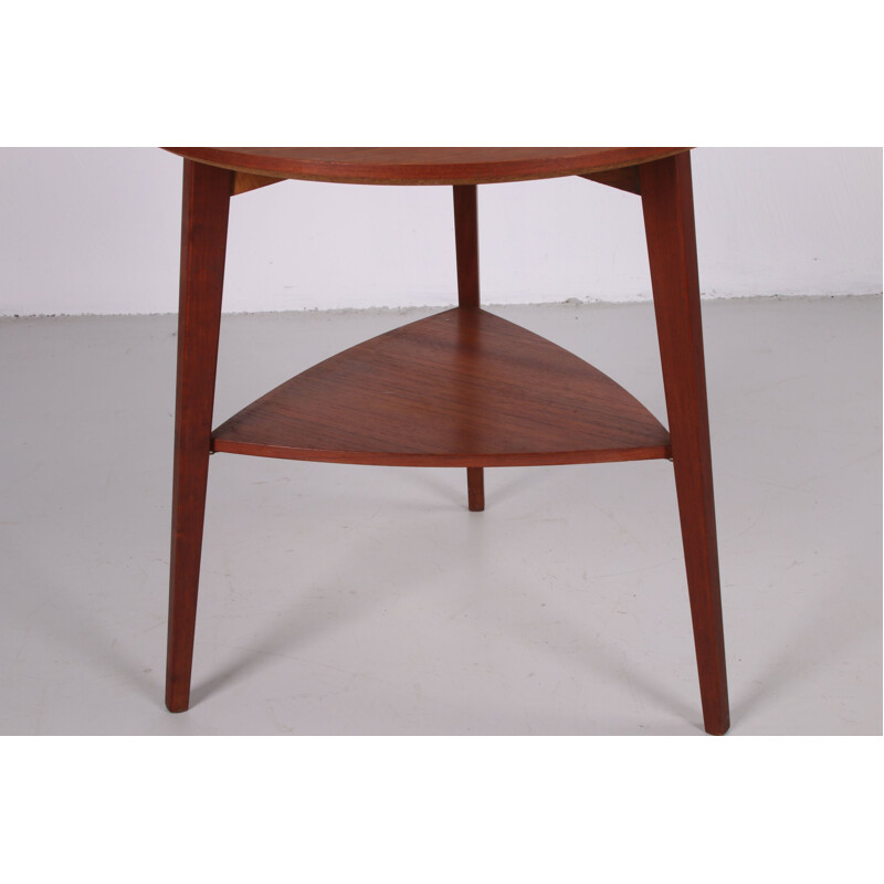 Vintage Round teak wooden coffee table with rack Danmark