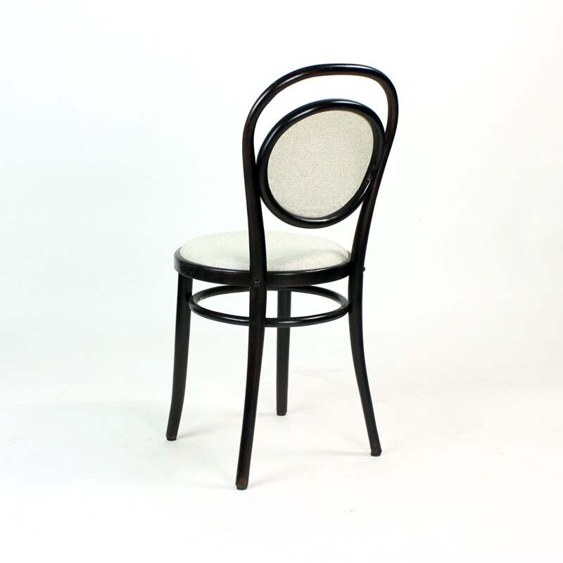 Set of 6 vintage Romanian Bentwood Chairs Thonet 1940s