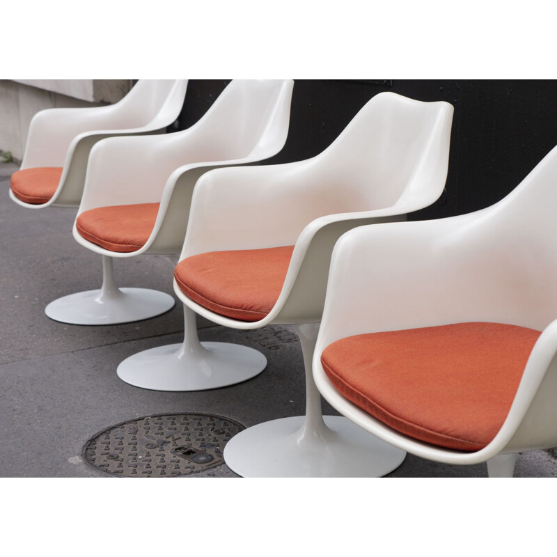 Set of 4 Tulip armchairs by Eero Saarinen Knoll 1970s