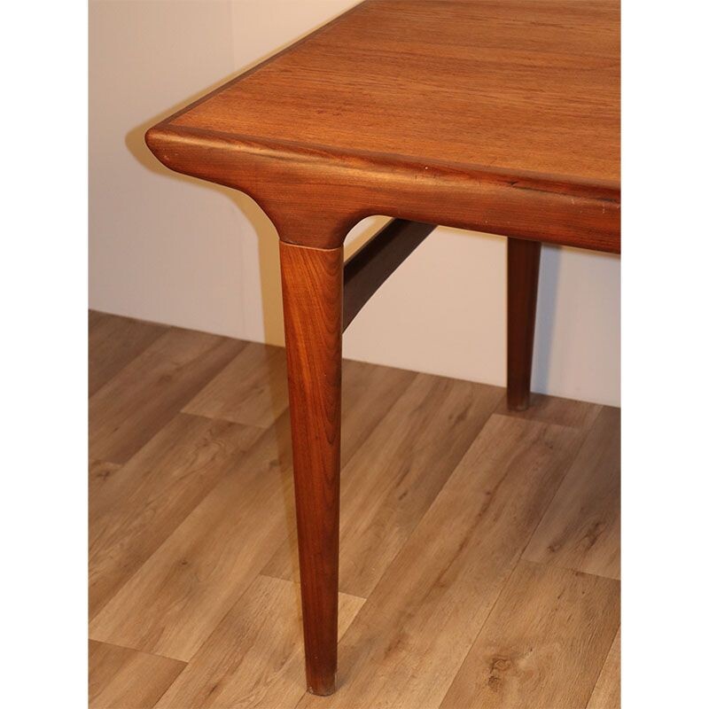 Vintage extensible table by Johannes Andersen scandinavian 1960s