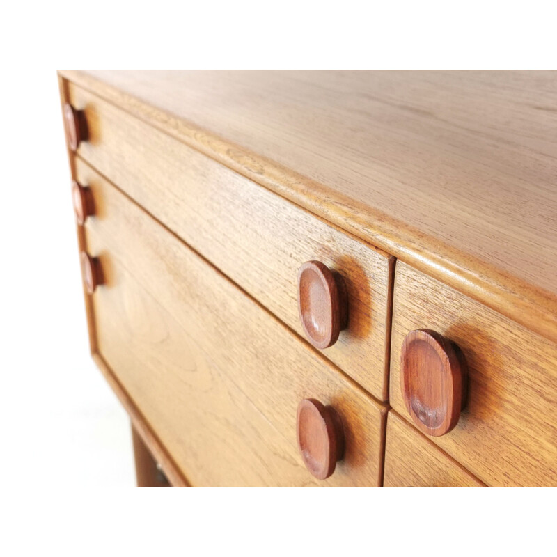 Vintage Oak Sideboard Chest of drawers by Meredew 1960s