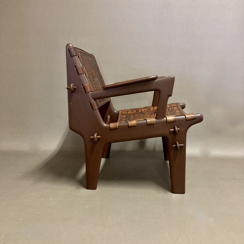 Vintage leather and wood armchair A.Pazmino equatorial 1960