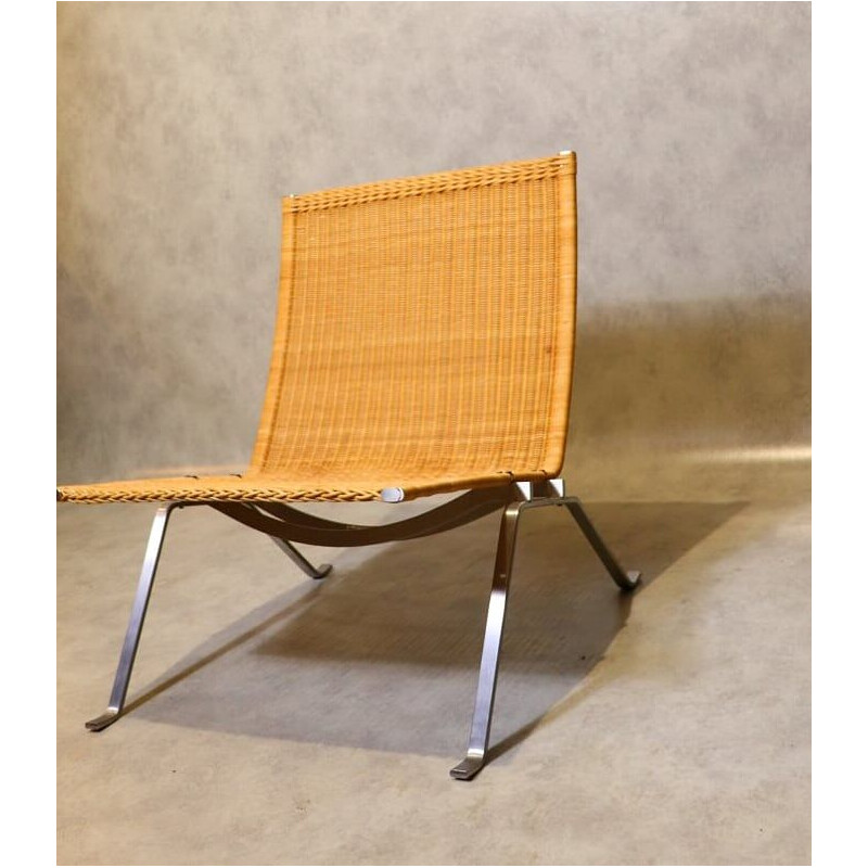 Vintage rattan lounge chair, PK22, by Poul Kjærholm for Fritz Hansen 1957