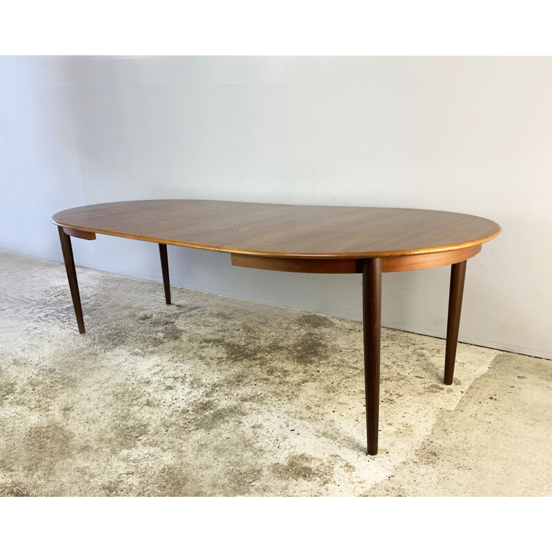 Large vintage extensible table by Niels Otto Moller, Denmark 1960