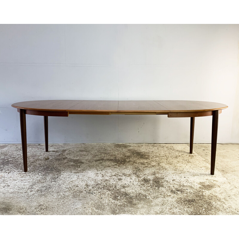 Large vintage extensible table by Niels Otto Moller, Denmark 1960