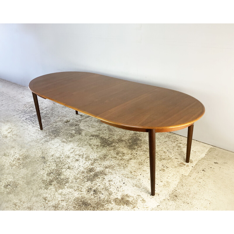 Large vintage extensible table by Niels Otto Moller, Denmark 1960