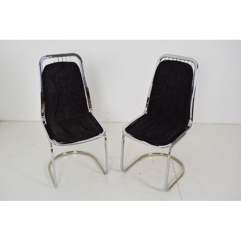 Pair of vintage chairs, Italy 1970