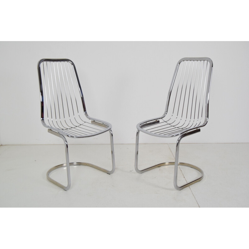 Pair of vintage chairs, Italy 1970
