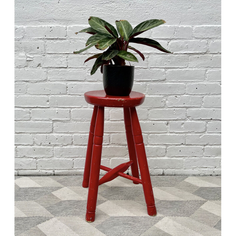 Tabouret vintage rouge en bois