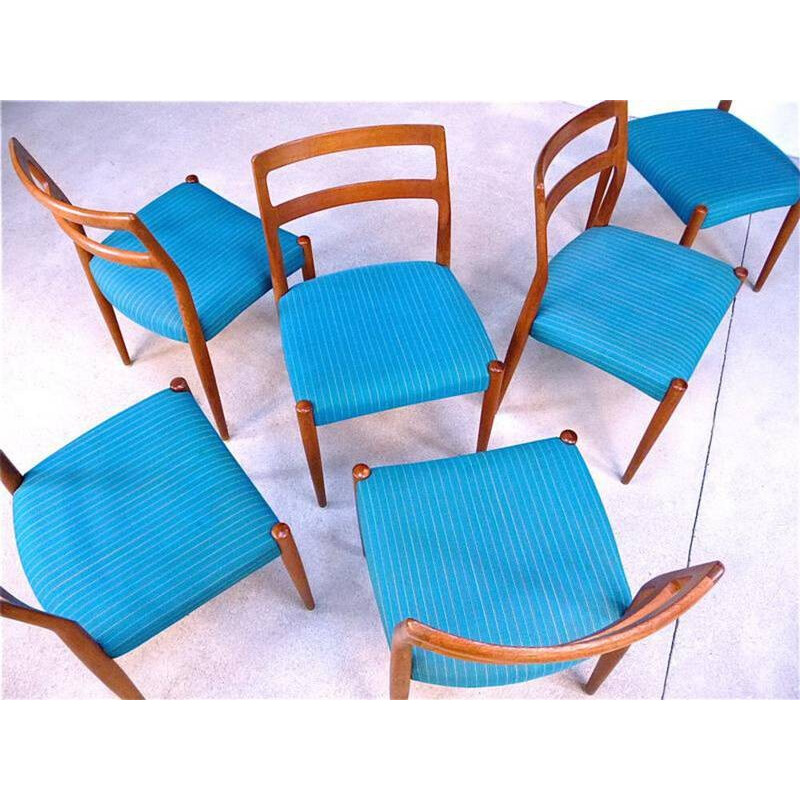 Ensemble de 6 chaises scandinaves en teck et tissu bleu, Johannes ANDERSEN - 1960