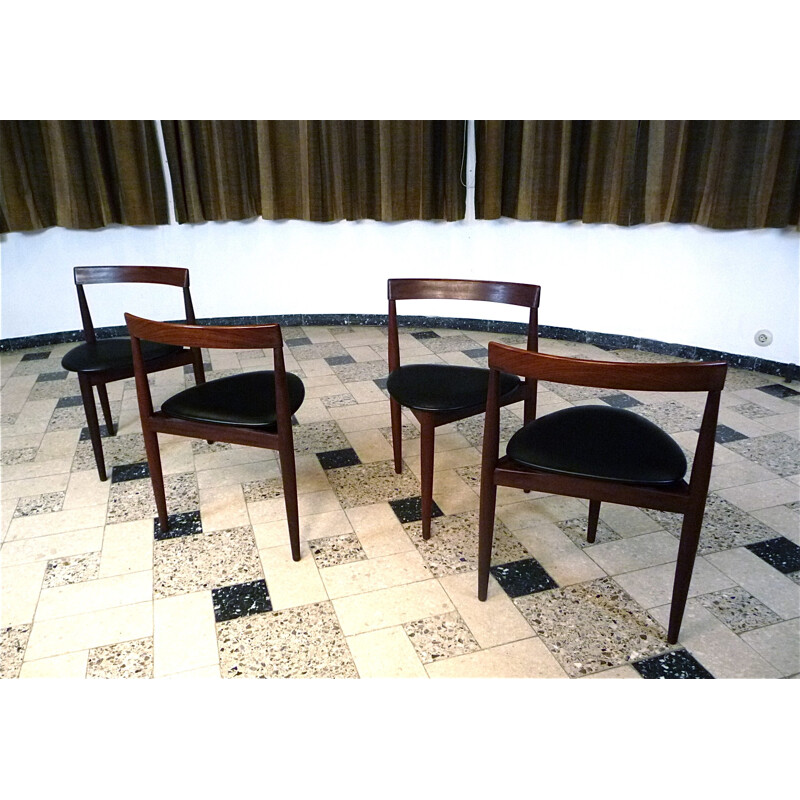 Set of dining table and 4 chairs in teak and leatherette, Hans OLSEN - 1960s